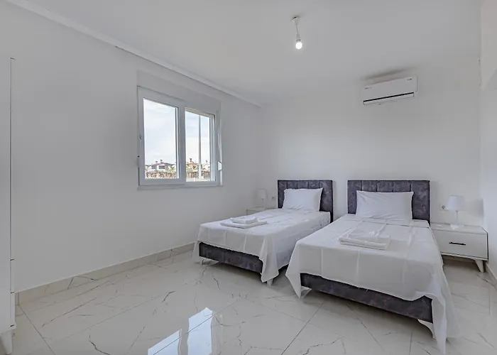 Villa Near By The Land Of Legends , Private Pool , Larisa Belek