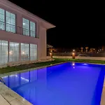 Near By The Land Of Legends , Private Pool , Larisa 빌라 베렉