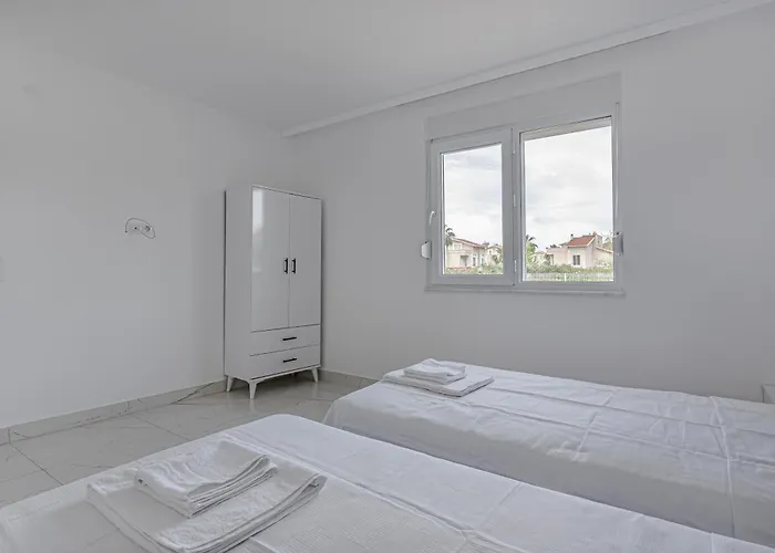Villa Near By The Land Of Legends , Private Pool , Larisa *