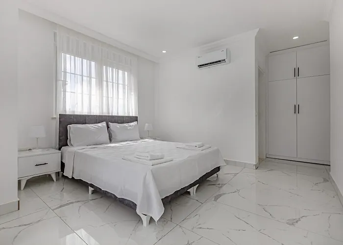 Villa Near By The Land Of Legends , Private Pool , Larisa Belek