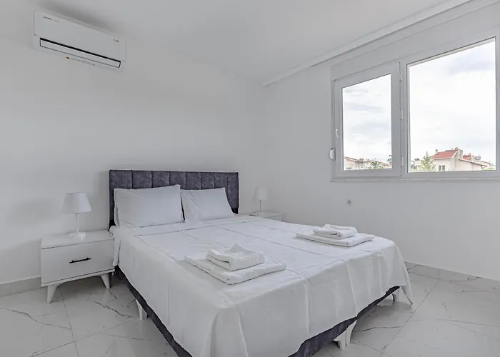 Villa Near By The Land Of Legends , Private Pool , Larisa