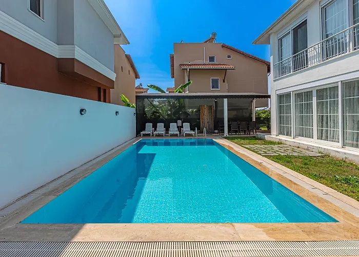 Villa Near By The Land Of Legends , Private Pool , Larisa *
