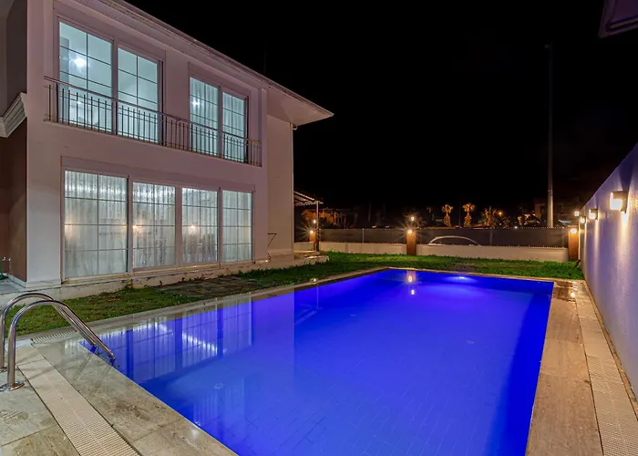Near By The Land Of Legends , Private Pool , Larisa Villa Belek